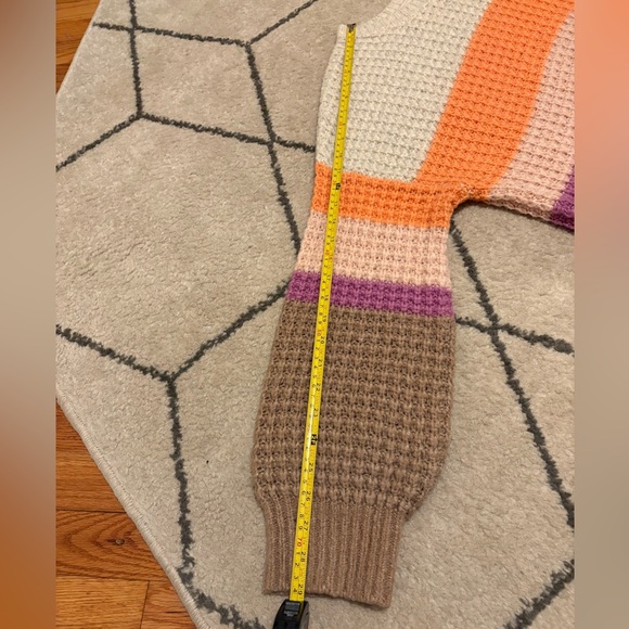 Multicolored Colorblock Sweater - Universal Thread - Picture 6 of 6